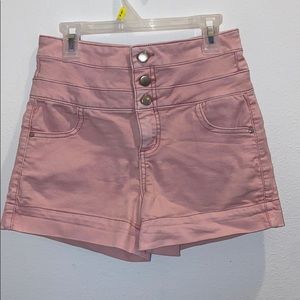 Women’s pink jean shorts